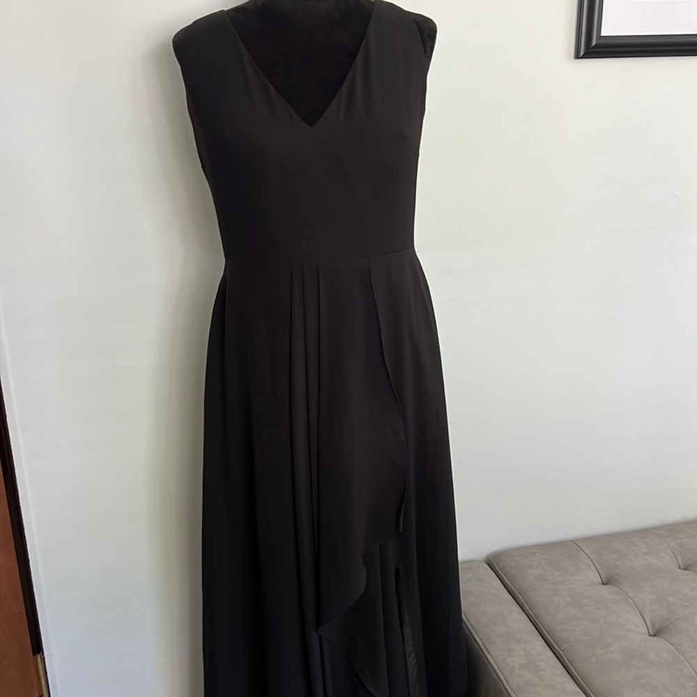 Stunning Formal Women’s Dress, Only Worn Once